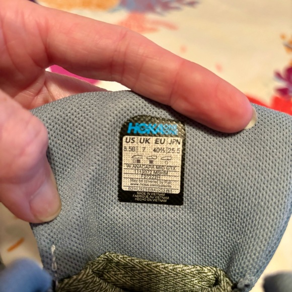 Hoka Anacapa Mid GTX Hiking boots - EUC - like new! - Picture 3 of 12